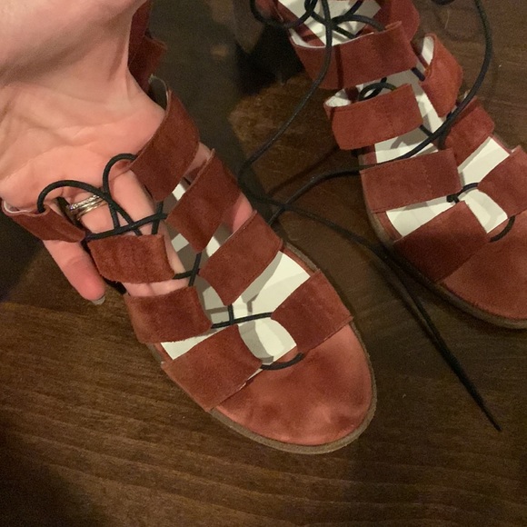 Freda Salvador wine red suede gladiator sandals - Picture 2 of 5